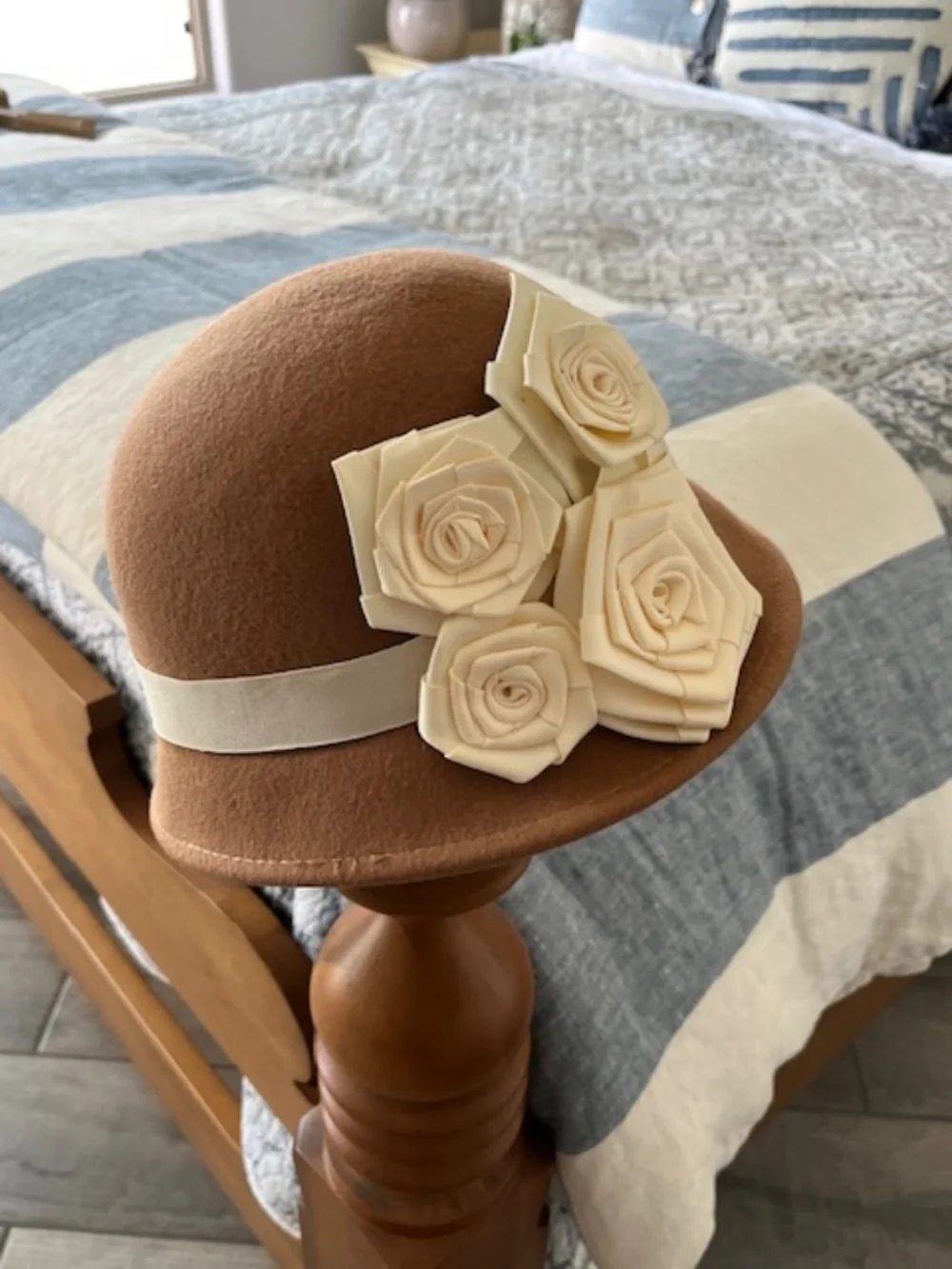 Vintage-inspired 20's Camel Cloche Bucket Hat Rosettes OS Coquette Annie Hall